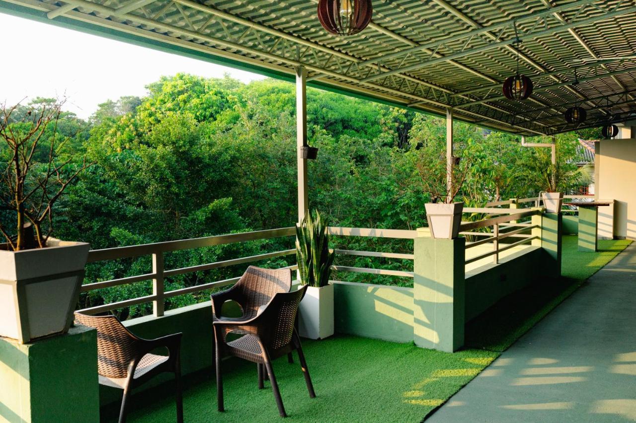 Mount Rich Rumassala Hotel Unawatuna Ngoại thất bức ảnh