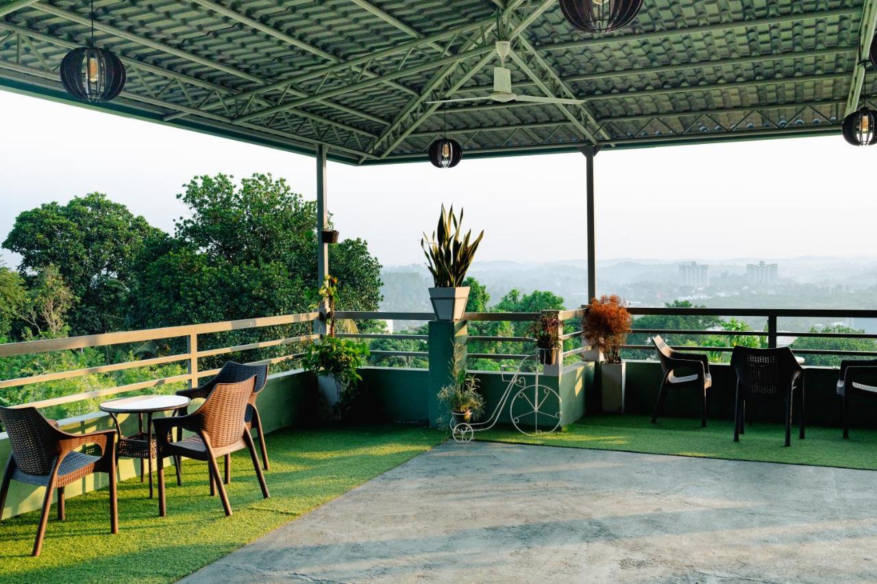 Mount Rich Rumassala Hotel Unawatuna Ngoại thất bức ảnh