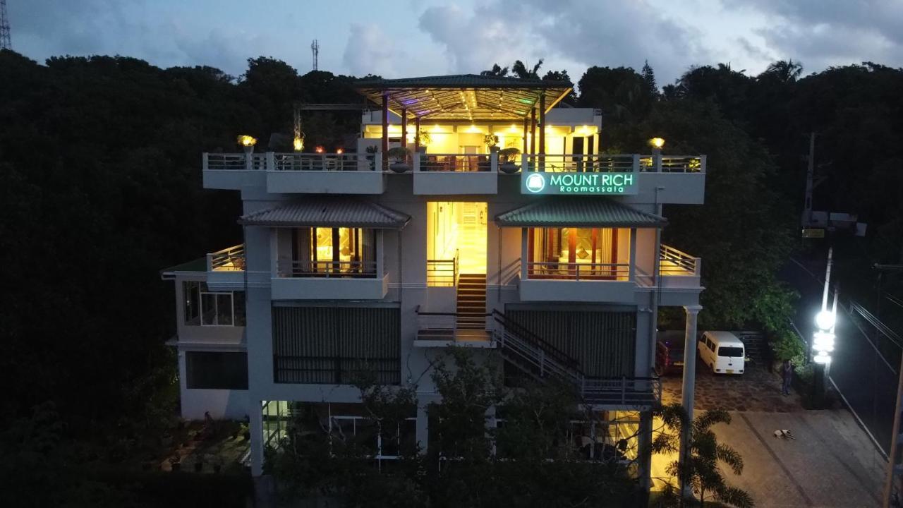 Mount Rich Rumassala Hotel Unawatuna Ngoại thất bức ảnh
